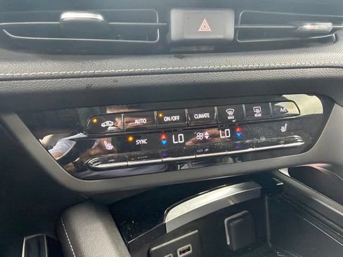 Used 2023 Buick Envision Preferred w/ Sport Touring Package AWD/4WD image 51