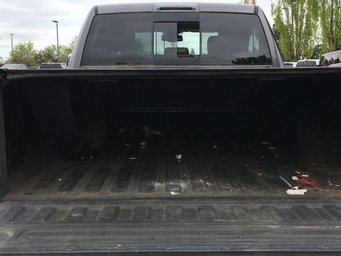 Used 2014 RAM 3500 Laramie w/ Convenience Group AWD/4WD image 6