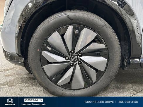 Used 2023 Nissan Ariya FWD image 13