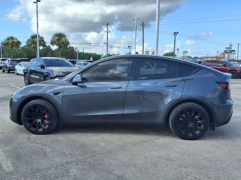Used 2020 Tesla Model Y Long Range AWD/4WD image 9