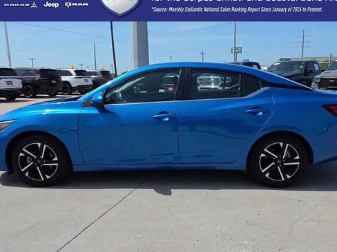 Used 2024 Nissan Sentra SV FWD image 5