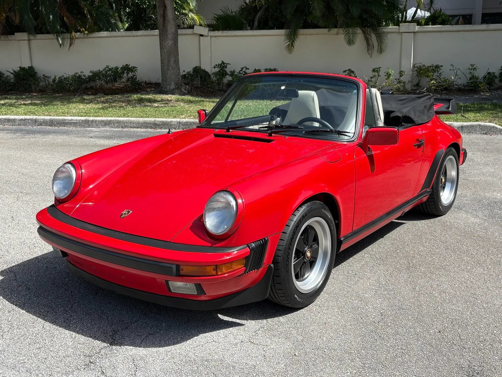 Used 1988 Porsche 911 Carrera RWD image 1