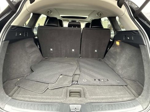 Used 2019 INFINITI QX50 Essential w/ Premium Heat Package image 21
