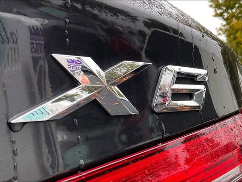 Used 2017 BMW X6 xDrive35i image 11