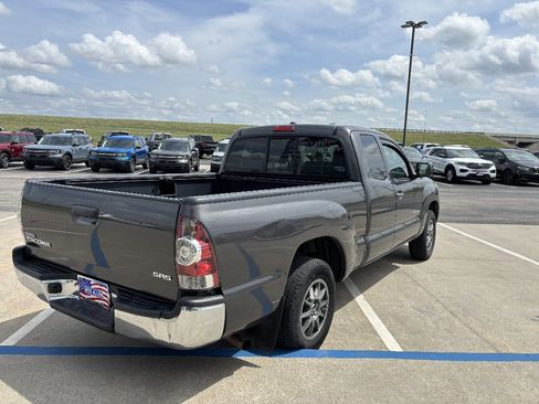 Used 2010 Toyota Tacoma 2WD Access Cab image 6