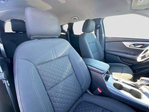 Used 2020 Chevrolet Blazer LT AWD/4WD image 32