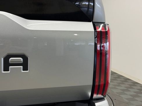 New 2026 Toyota Tundra Platinum AWD/4WD image 13