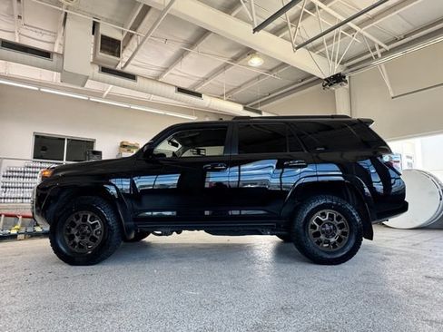Used 2016 Toyota 4Runner 4WD image 22
