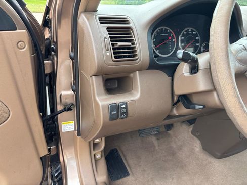 Used 2004 Honda CR-V EX image 13