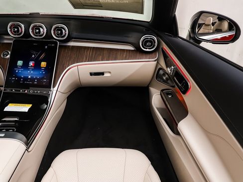 New 2026 Mercedes-Benz CLE 300 4MATIC Cabriolet image 13