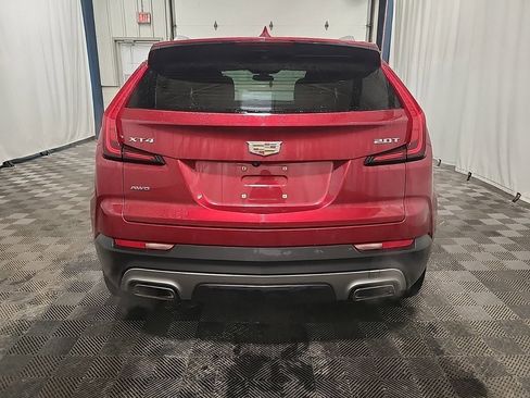 Used 2019 Cadillac XT4 Premium Luxury image 3