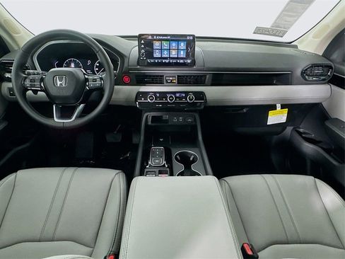 New 2025 Honda Pilot EX-L image 30