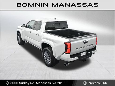 Used 2026 Toyota Tacoma Limited AWD/4WD image 27