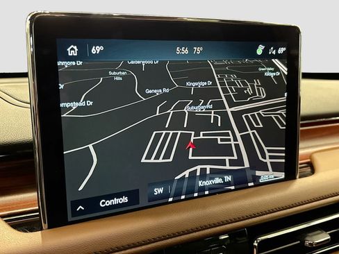 Used 2023 Lincoln Aviator Grand Touring w/ Equipment Group 301A AWD/4WD image 13