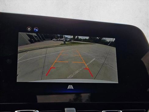Used 2025 Chevrolet Equinox LT FWD image 13