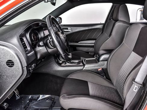 Used 2022 Dodge Charger R/T RWD image 16