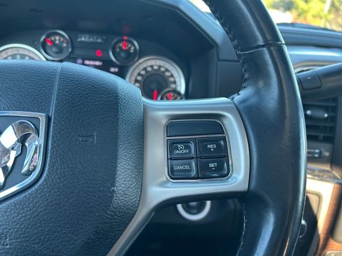 Used 2017 RAM 3500 Laramie AWD/4WD image 19