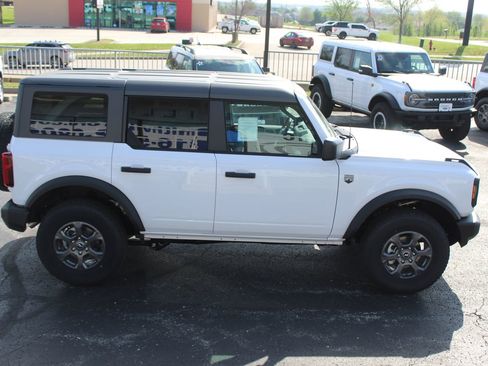 New 2026 Ford Bronco Big Bend AWD/4WD image 9