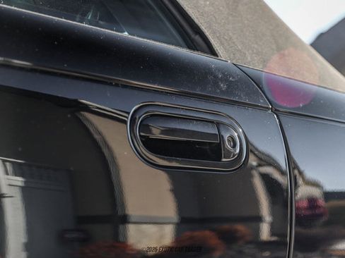 Used 2002 Ford Thunderbird Deluxe image 85