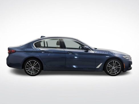 Used 2023 BMW 530i xDrive w/ Premium Package AWD/4WD image 6