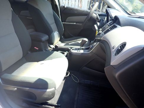 Used 2012 Chevrolet Cruze LS image 32