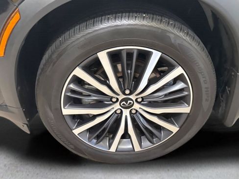 Used 2025 INFINITI QX60 Sensory w/ Vision Package AWD/4WD image 3