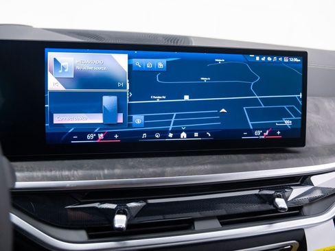 New 2026 BMW X5 xDrive50e w/ M Sport Package image 24