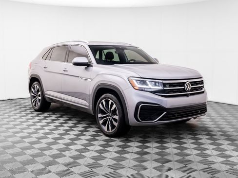 Used 2023 Volkswagen Atlas Cross Sport SEL Premium R-Line image 7