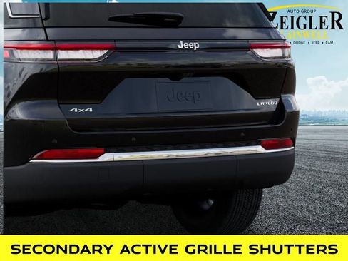 New 2025 Jeep Grand Cherokee Laredo X w/ Luxury Tech Group I image 13