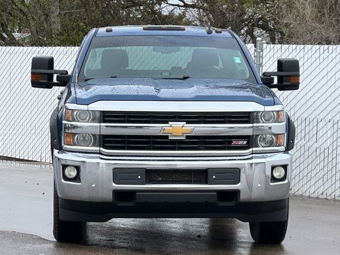 Used 2015 Chevrolet Silverado 3500 LT w/ LT Convenience Package AWD/4WD image 6