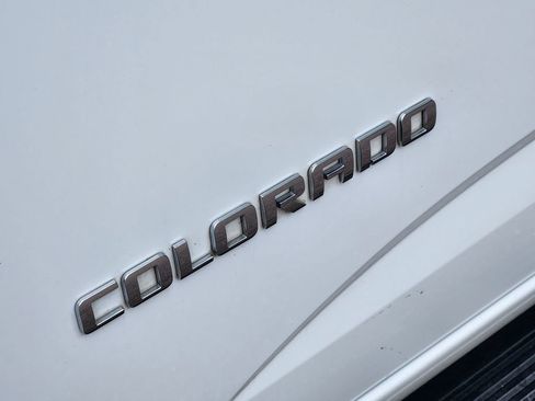 Used 2018 Chevrolet Colorado ZR2 AWD/4WD image 31