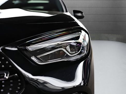 Used 2023 Mercedes-Benz GLA 250 4MATIC image 17