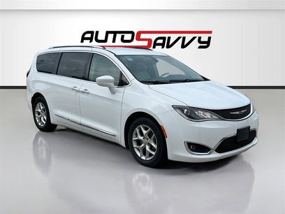 Used 2019 Chrysler Pacifica Touring-L Plus w/ Tire & Wheel Group