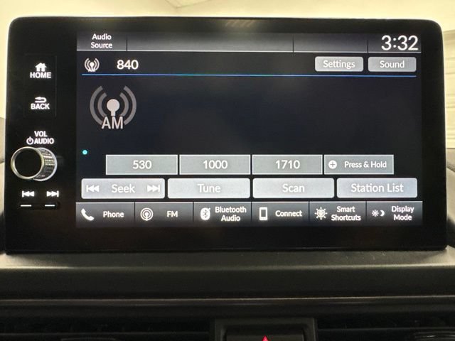 Used 2025 Honda Pilot TrailSport image 17