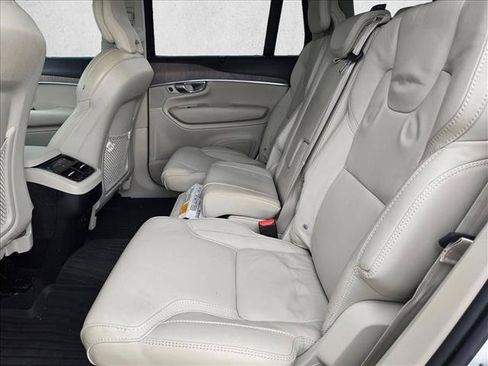 Used 2023 Volvo XC90 B6 Ultimate w/ Protection Package AWD/4WD image 16