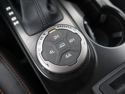 Used 2021 Ford Bronco Badlands image 78