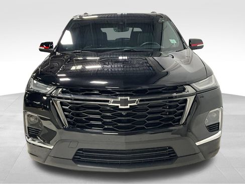 Used 2023 Chevrolet Traverse Premier w/ Redline Edition AWD/4WD image 2