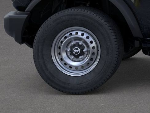 New 2025 Ford Bronco 4-Door AWD/4WD image 21