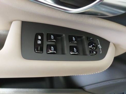 New 2026 Volvo XC90 B5 Plus w/ Protection Package AWD/4WD image 19