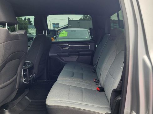 Used 2022 RAM 1500 Big Horn AWD/4WD image 15