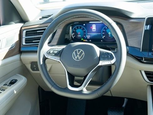 New 2026 Volkswagen Atlas SE image 33