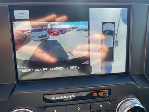 Used 2021 Ford F250 Platinum image 36