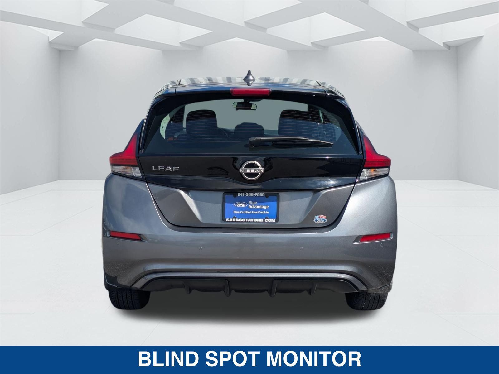 Used 2025 Nissan Leaf S FWD image 6