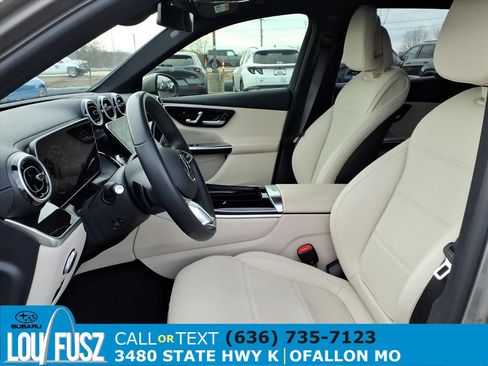 Used 2024 Mercedes-Benz GLC 300 4MATIC image 24