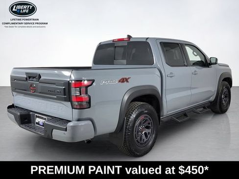 Used 2025 Nissan Frontier PRO-4X AWD/4WD image 3