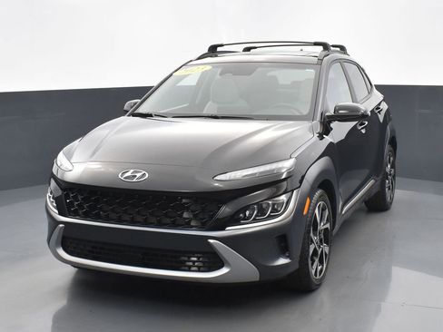 Used 2023 Hyundai Kona Limited AWD/4WD image 9