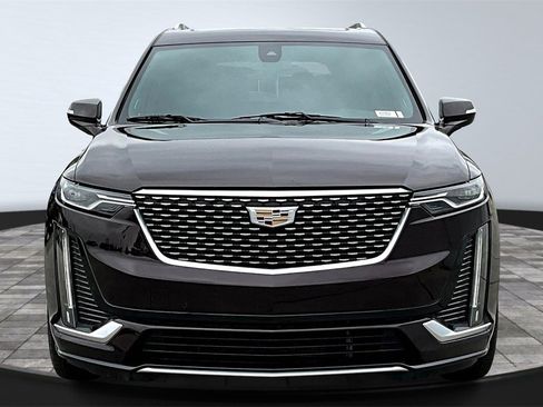 Used 2020 Cadillac XT6 Premium Luxury image 3
