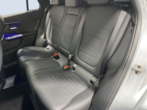 Used 2026 Mercedes-Benz GLC 300 4MATIC image 31