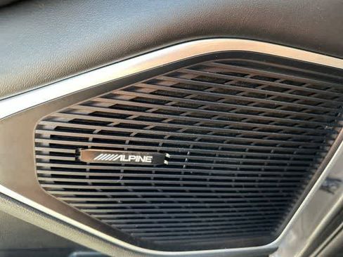 Used 2022 Jeep Wagoneer Series II AWD/4WD image 12