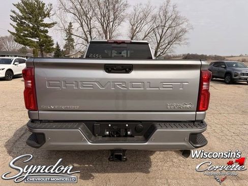 New 2026 Chevrolet Silverado 3500 High Country w/ High Country Premium Package AWD/4WD image 6